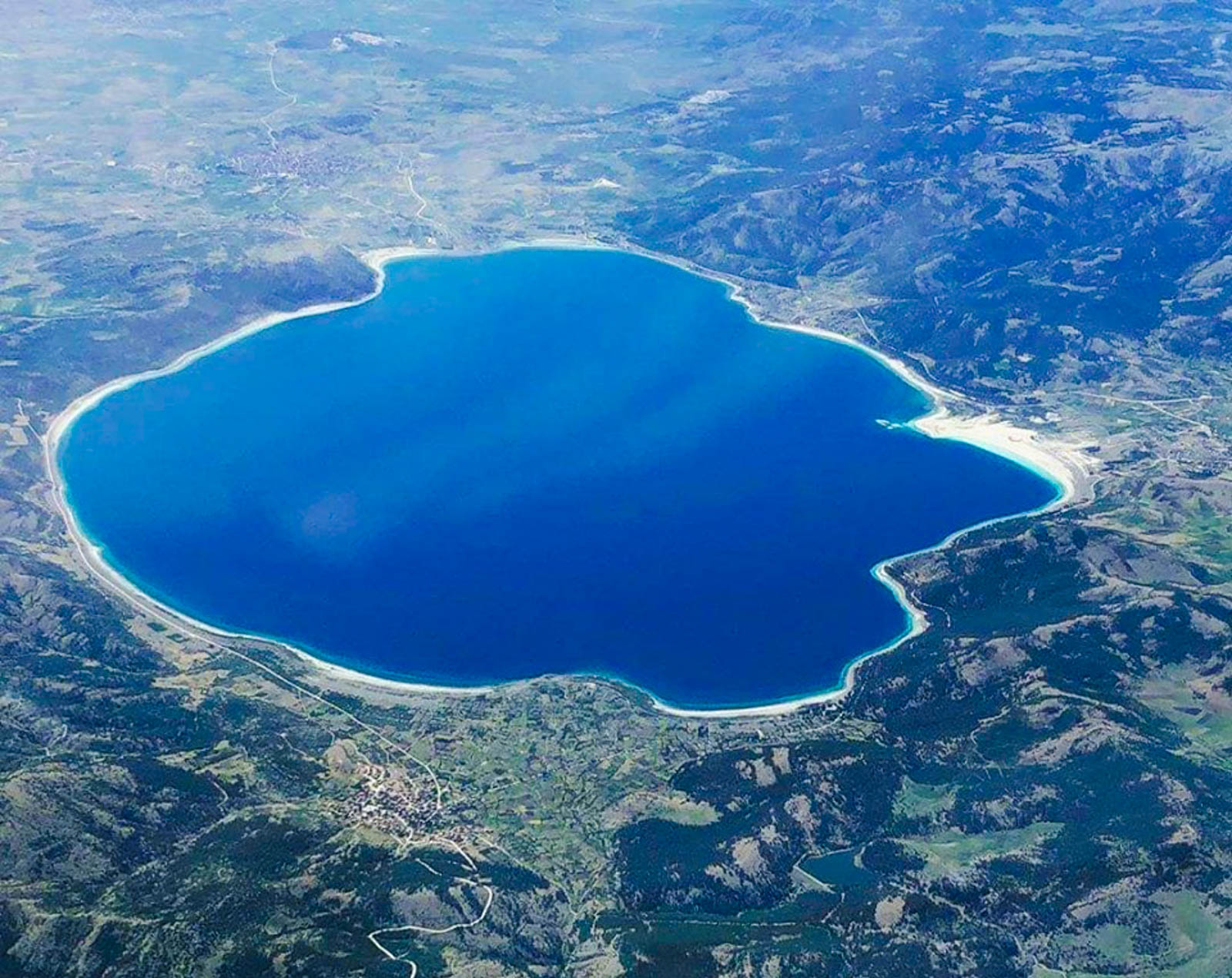 Salda Gölü