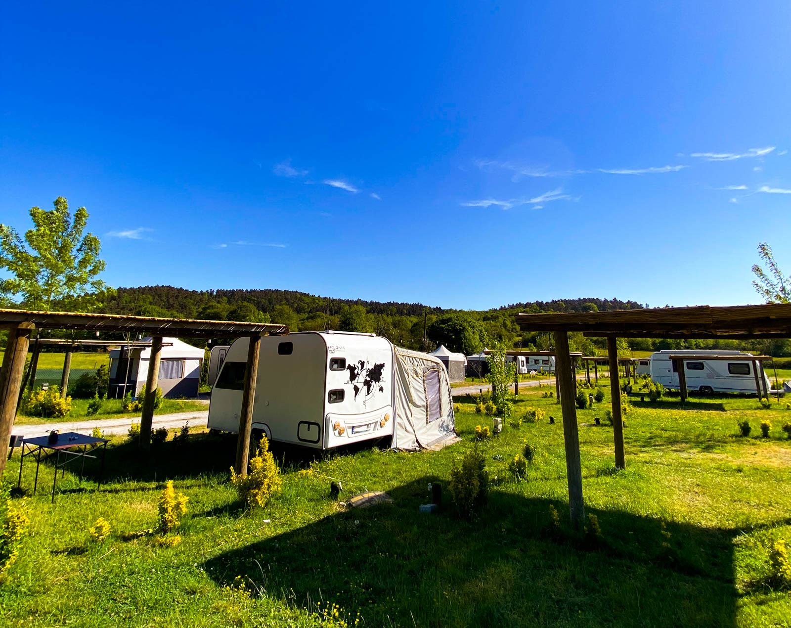 Forest Lake Caravan Camping