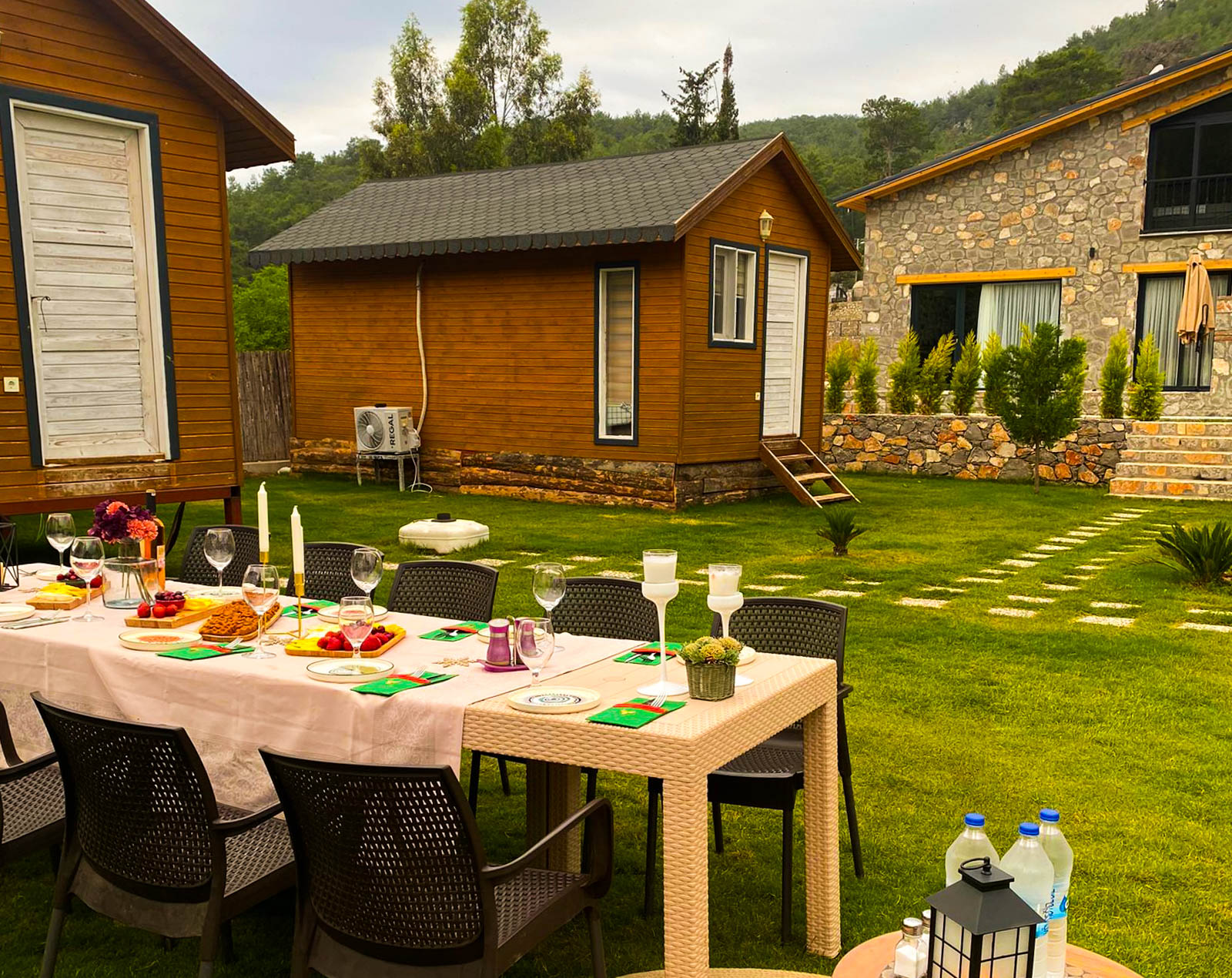 Kovan Bungalow & Villa