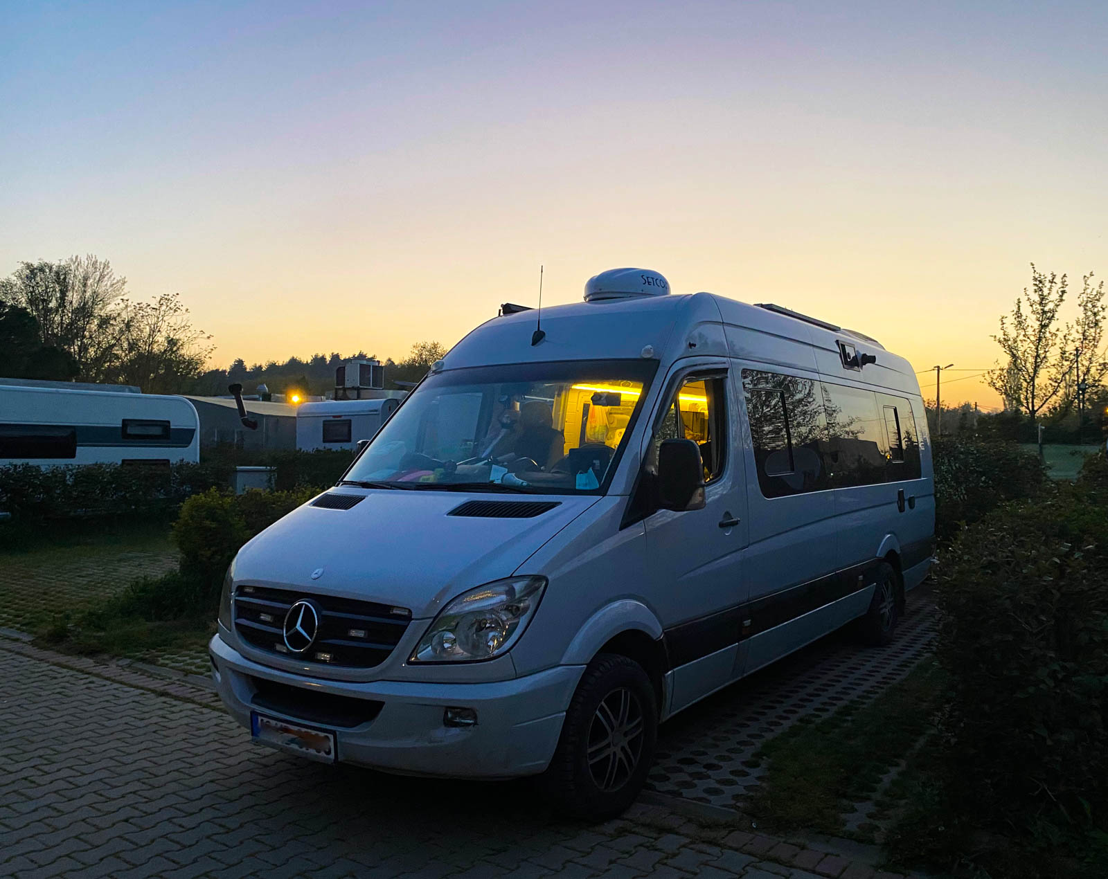 Misi Kamp Karavan
