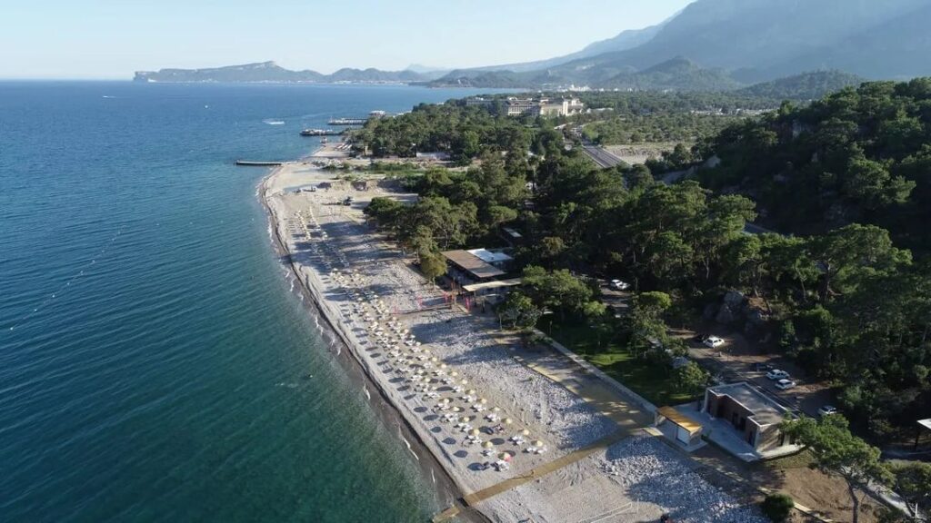 Çifte Çeşmeler Halk Plajı