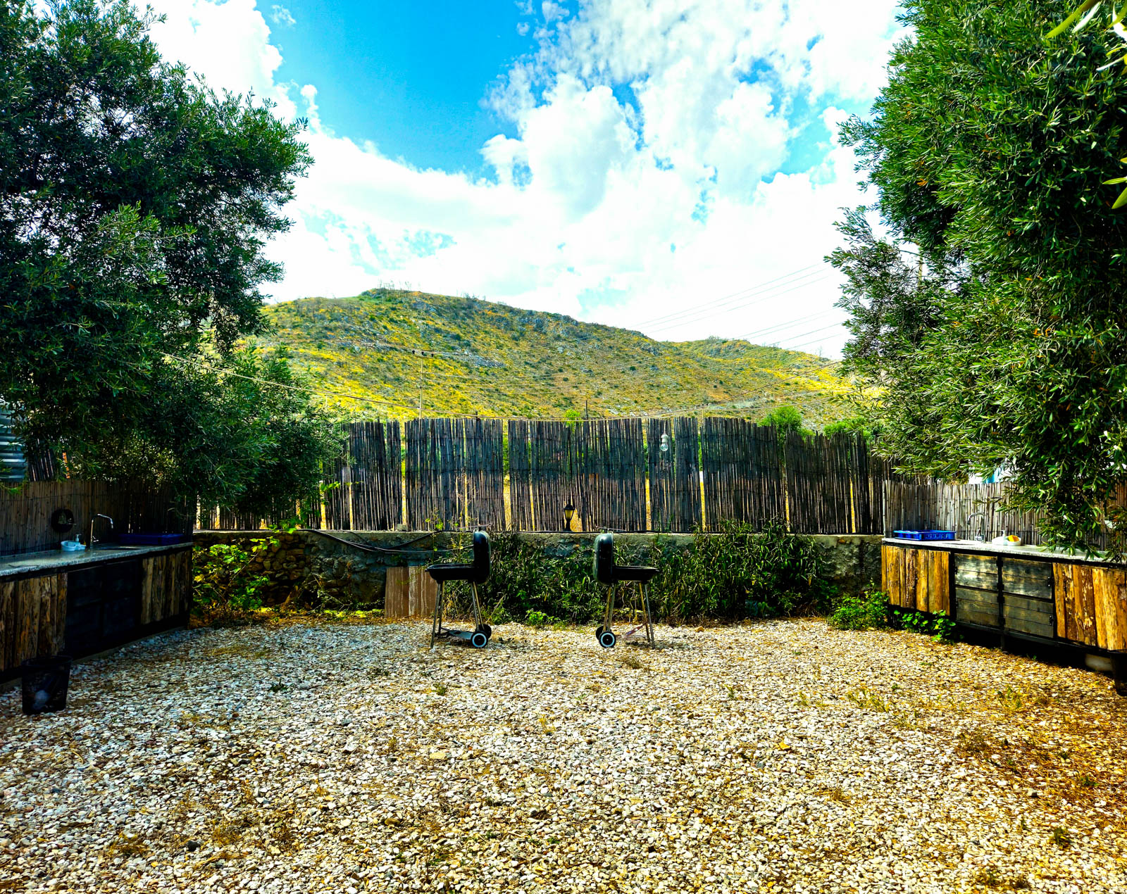 Ruina Glamping
