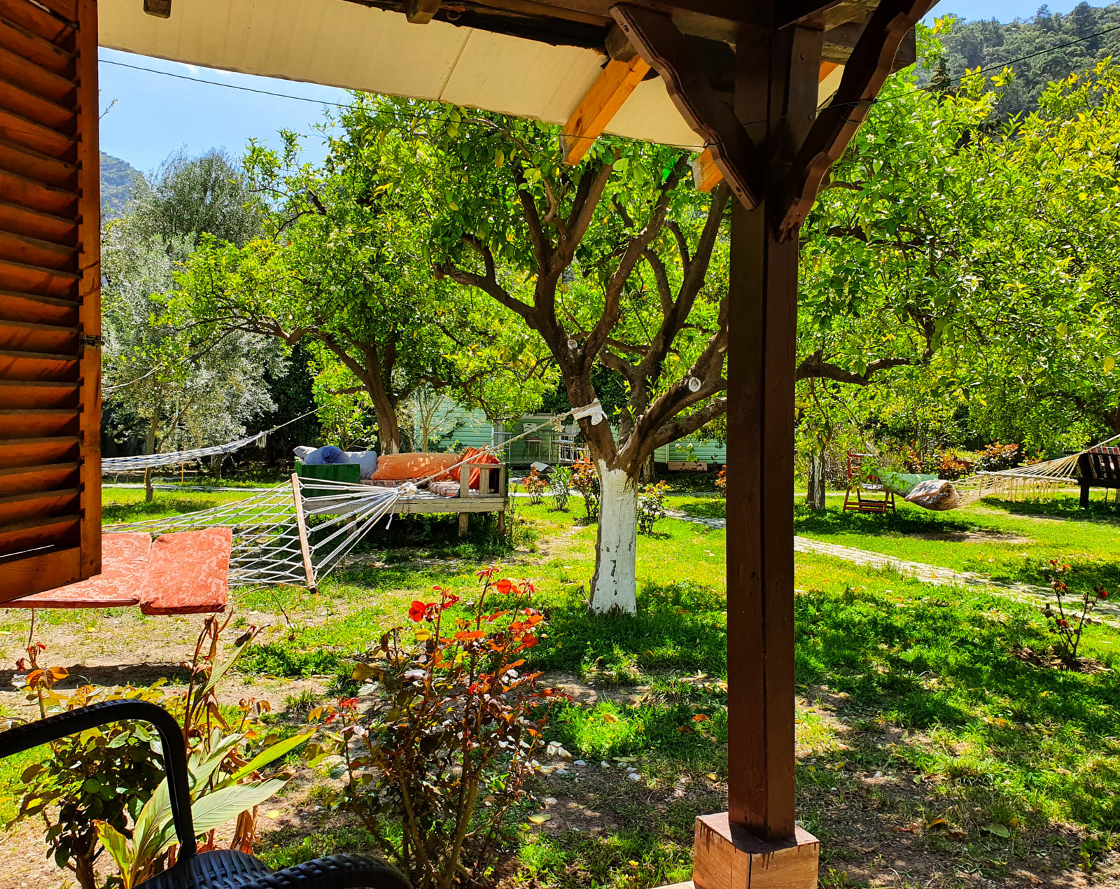 Saklı Bahçe Pansiyon Camping