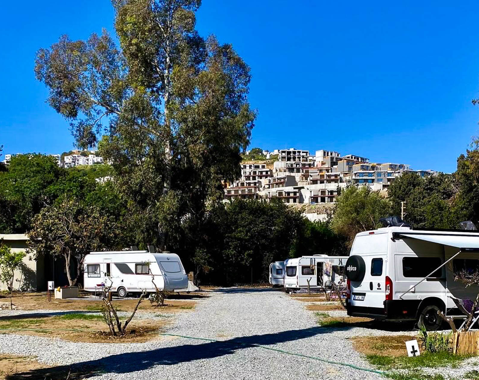 Mandi Camping